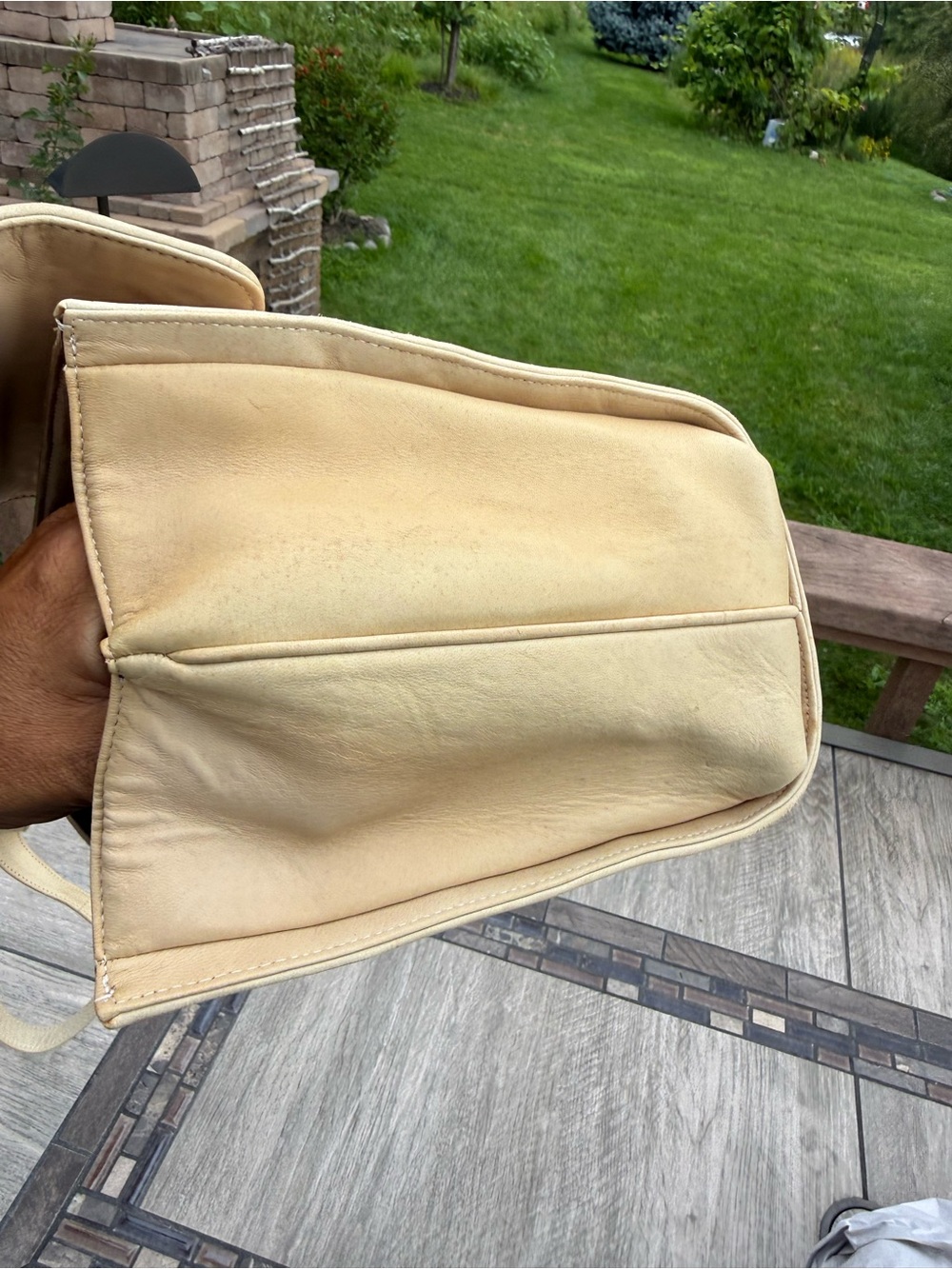 Bally Quilted Cream Top-Handle Satchel with Gold Hardware - Picture 10 of 13